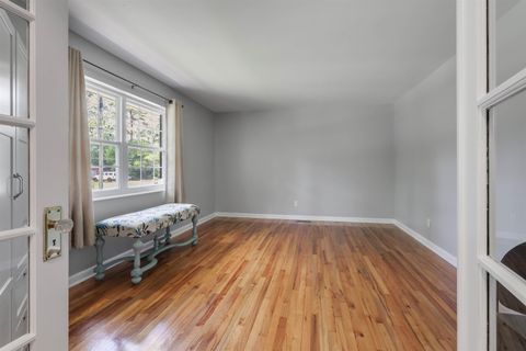 Tiny photo for 1917 Sharon Road, Tallahassee, FL 32303 (MLS # 386672)