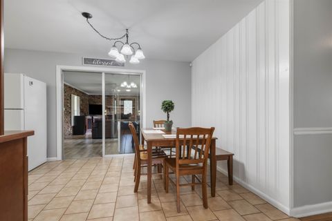 Tiny photo for 1917 Sharon Road, Tallahassee, FL 32303 (MLS # 386672)