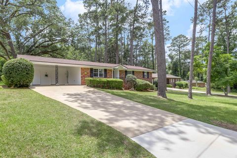 Tiny photo for 1917 Sharon Road, Tallahassee, FL 32303 (MLS # 386672)