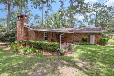 Tiny photo for 1917 Sharon Road, Tallahassee, FL 32303 (MLS # 386672)
