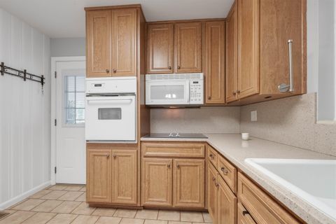 Tiny photo for 1917 Sharon Road, Tallahassee, FL 32303 (MLS # 386672)