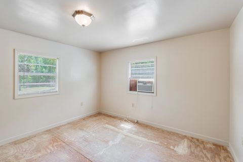 Tiny photo for 9532 Old Plank Road, Tallahassee, FL 32305 (MLS # 384786)