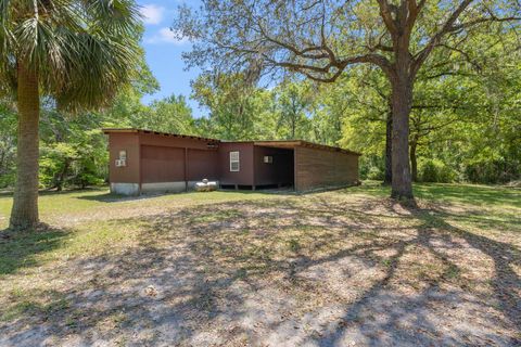 Tiny photo for 9532 Old Plank Road, Tallahassee, FL 32305 (MLS # 384786)