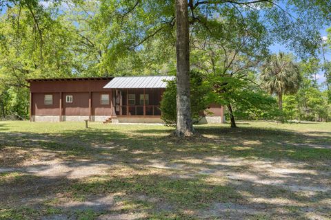 Tiny photo for 9532 Old Plank Road, Tallahassee, FL 32305 (MLS # 384786)
