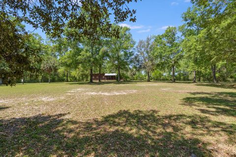 Tiny photo for 9532 Old Plank Road, Tallahassee, FL 32305 (MLS # 384786)