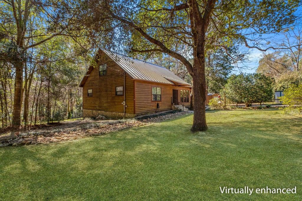 Photo of 488 John Yawn Place, Havana, FL 32333 (MLS # 395705)