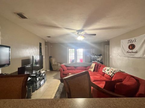 Tiny photo for 2633 Mission Road, Tallahassee, FL 32304 (MLS # 398913)