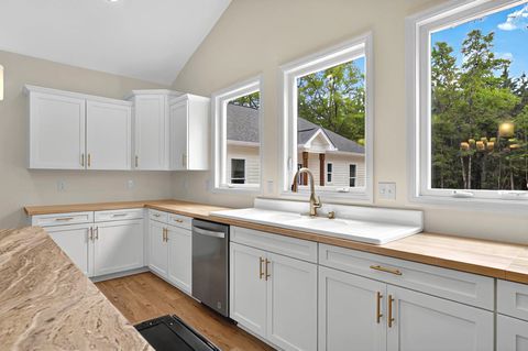 Tiny photo for 3485 Natural Bridge Road, Tallahassee, FL 32305 (MLS # 396585)