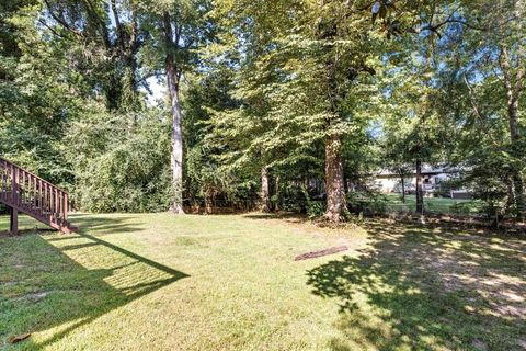 Tiny photo for 2408 Debden Court, Tallahassee, FL 32309 (MLS # 391015)