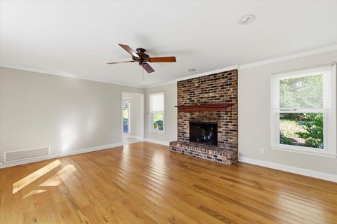 Tiny photo for 602 Middlebrooks Circle, Tallahassee, FL 32312 (MLS # 394172)