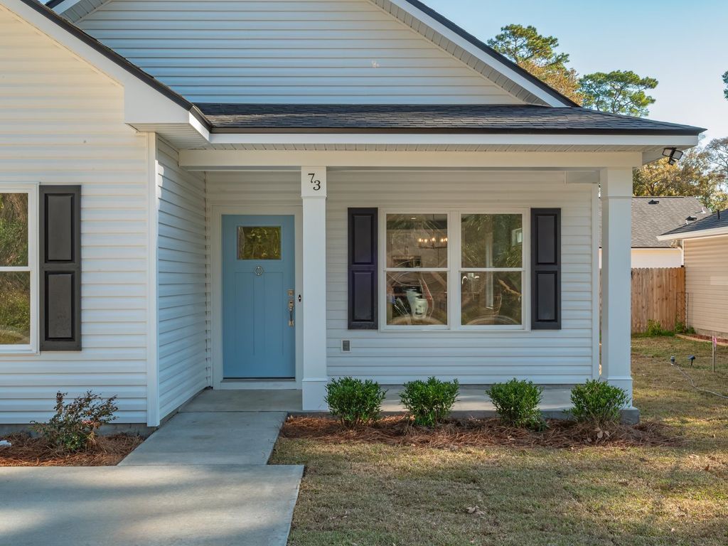 Photo of 73 W F Magers Road, Crawfordville, FL 32327 (MLS # 393468)