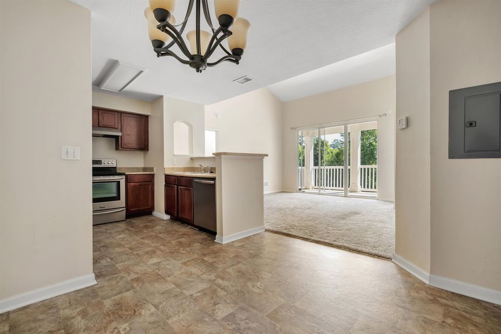 Photo of 2801 Chancellorsville Drive #536, Tallahassee, FL 32312 (MLS # 388702)