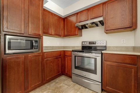 Tiny photo for 2801 Chancellorsville Drive #536, Tallahassee, FL 32312 (MLS # 388702)