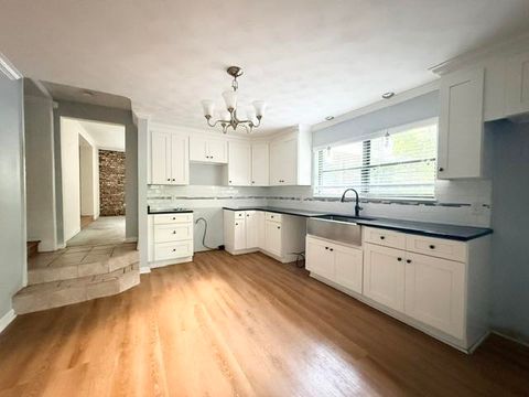 Tiny photo for 2538 W Tharpe Street, Tallahassee, FL 32303 (MLS # 401857)