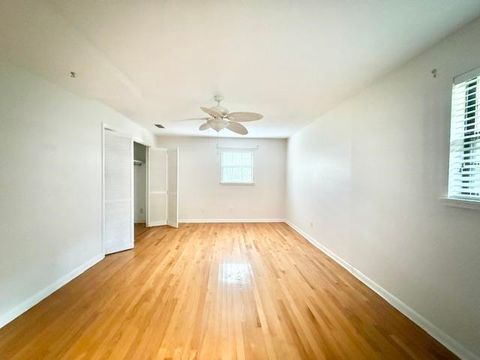 Tiny photo for 2538 W Tharpe Street, Tallahassee, FL 32303 (MLS # 401857)