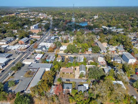 Tiny photo for 231 LAFAYETTE Circle, Tallahassee, FL 32303 (MLS # 395517)