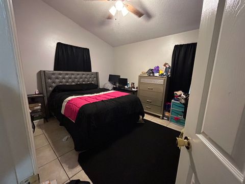 Tiny photo for 4748 Hibiscus Avenue, Tallahassee, FL 32305 (MLS # 389211)