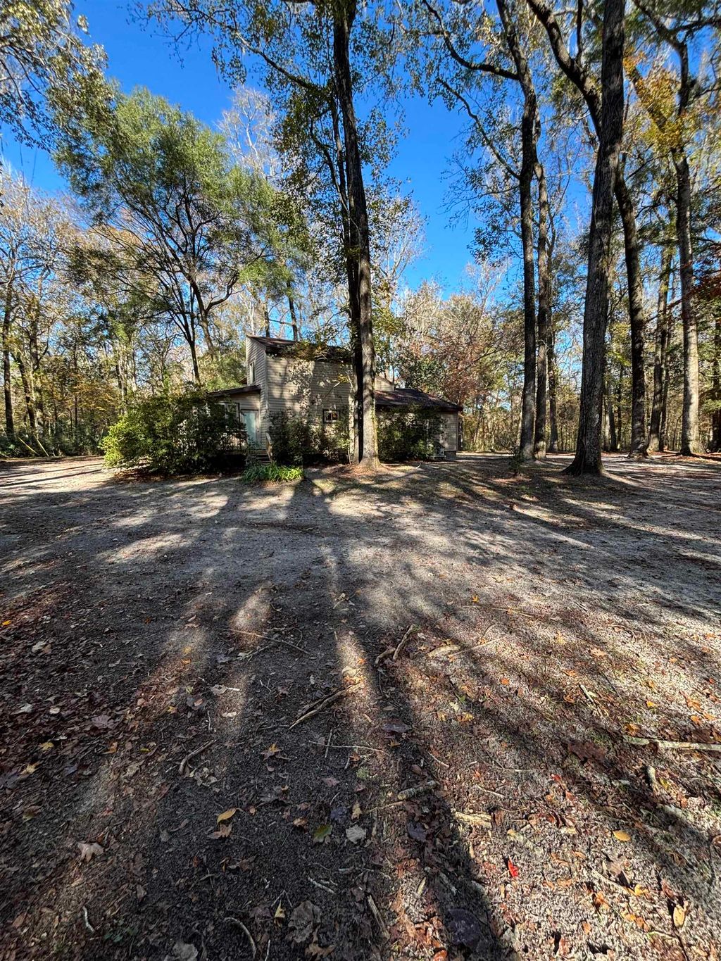 Photo of 473 Beechwood Drive, Crawfordville, FL 32327 (MLS # 394106)