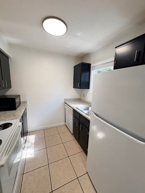 Tiny photo for 1530 Live Oak Drive #C4, Tallahassee, FL 32301 (MLS # 399096)