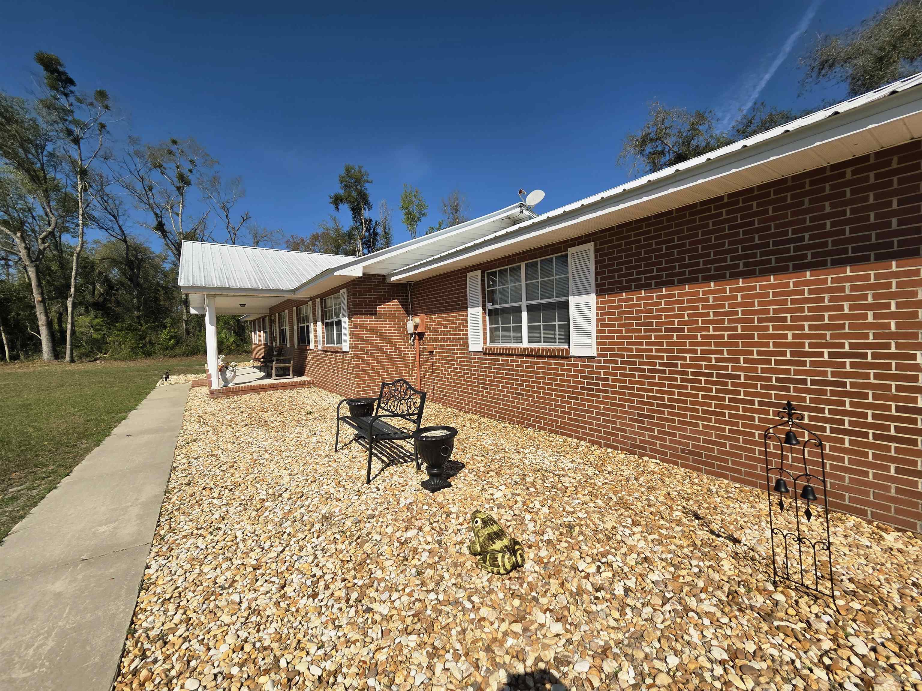 102 S Claire Drive