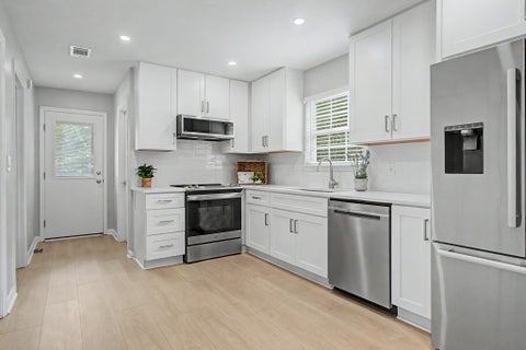 Tiny photo for 1520 ELBERTA Drive, Tallahassee, FL 32304 (MLS # 400839)