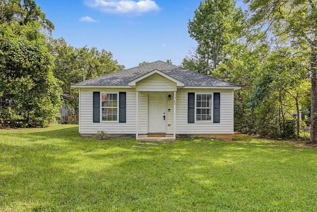 Photo of 1520 ELBERTA Drive, Tallahassee, FL 32304 (MLS # 400839)