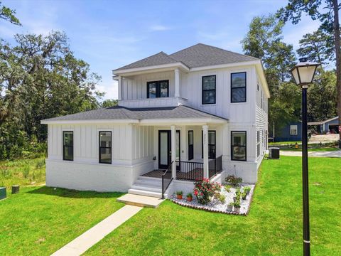 Tiny photo for 2751 Michel Boulos Street, Tallahassee, FL 32309 (MLS # 400995)