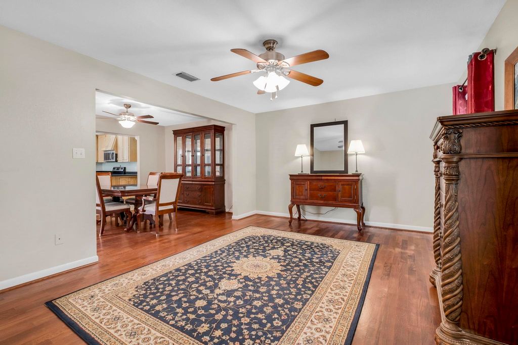 Photo of 115 Willaura Circle, Tallahassee, FL 32301 (MLS # 390547)