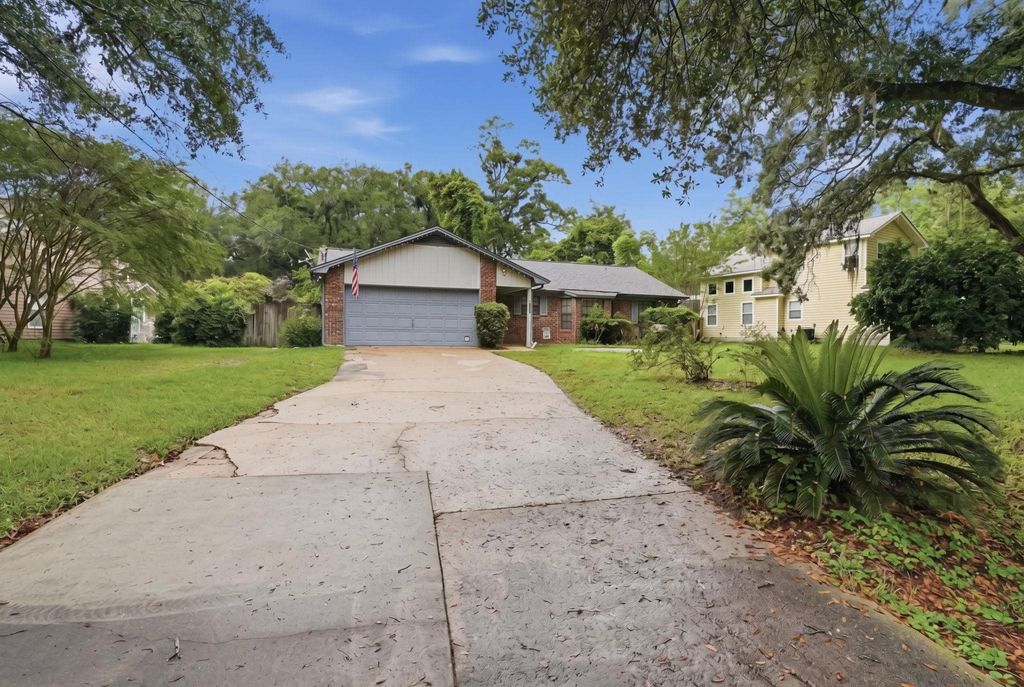Photo of 6704 ALAN A DALE Trail, Tallahassee, FL 32309 (MLS # 399978)