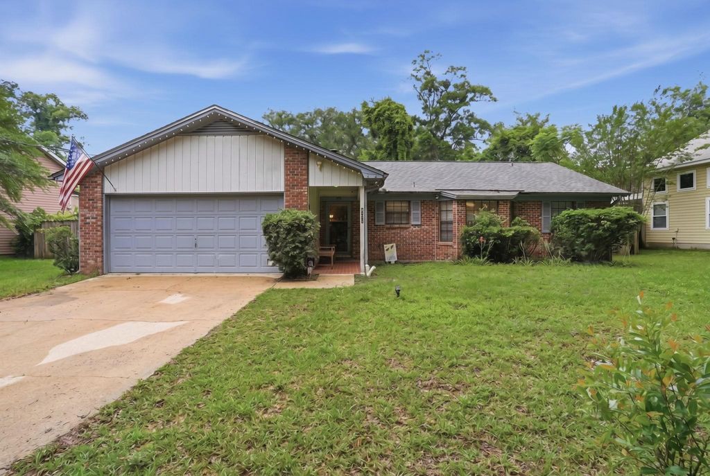 Photo of 6704 ALAN A DALE Trail, Tallahassee, FL 32309 (MLS # 399978)