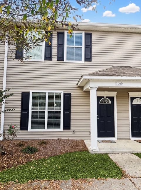 1960 Bloomington Avenue 1960 Tallahassee FL 32304