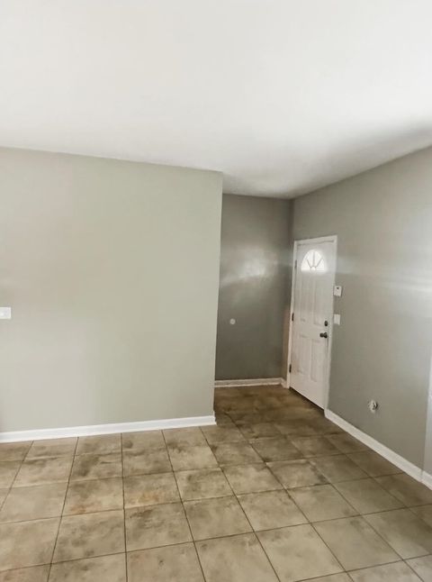 Tiny photo for 1960 Bloomington Avenue #1960, Tallahassee, FL 32304 (MLS # 393686)