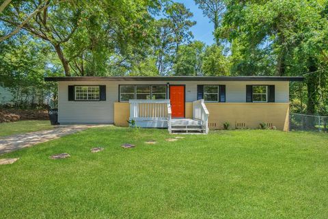 2204 Berkshire Drive, Tallahassee, FL 32304 - MLS#: 385867