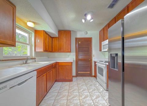 Tiny photo for 1537 GOODWOOD Drive, Tallahassee, FL 32308 (MLS # 392350)