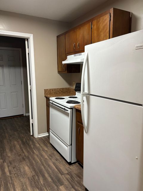 Tiny photo for 2605 MISSION Road #B, Tallahassee, FL 32304 (MLS # 392270)