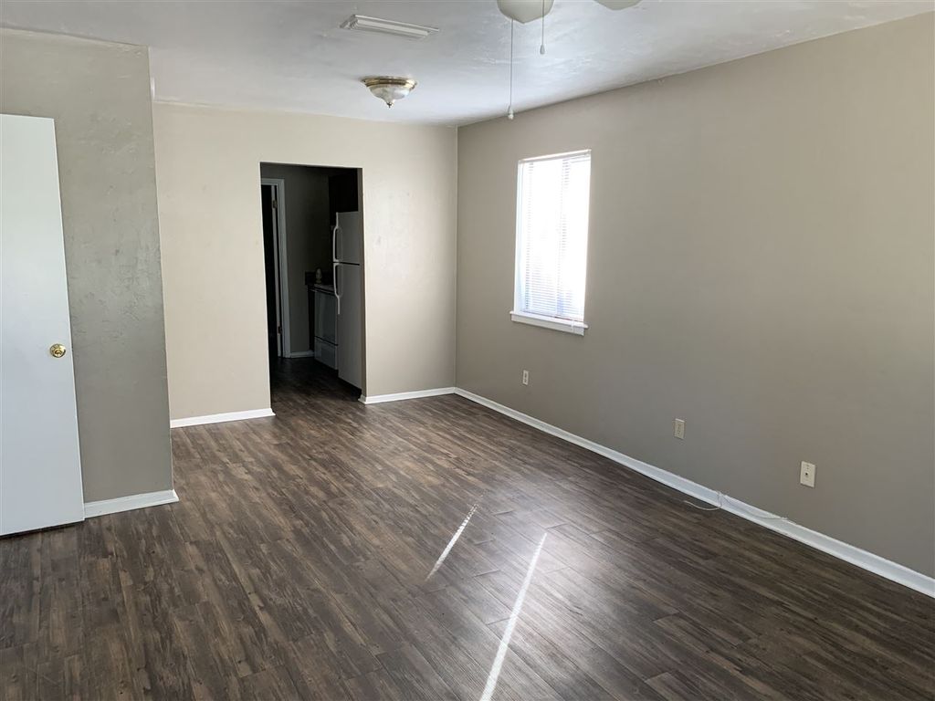 Photo of 2605 MISSION Road #B, Tallahassee, FL 32304 (MLS # 392270)