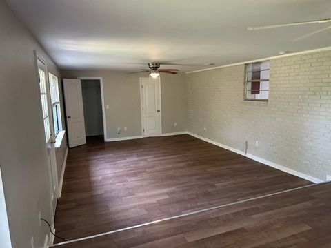 Tiny photo for 2348 Yorkshire Drive, Tallahassee, FL 32304 (MLS # 393731)