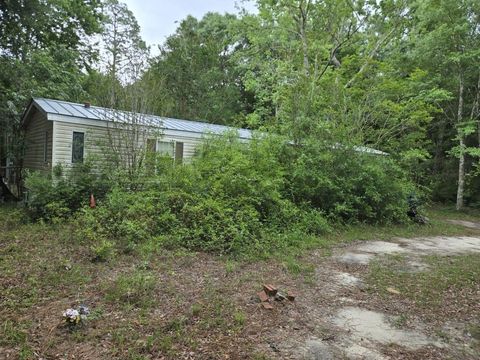 Tiny photo for 2633 Oscar Harvey Road, Tallahassee, FL 32310 (MLS # 399790)