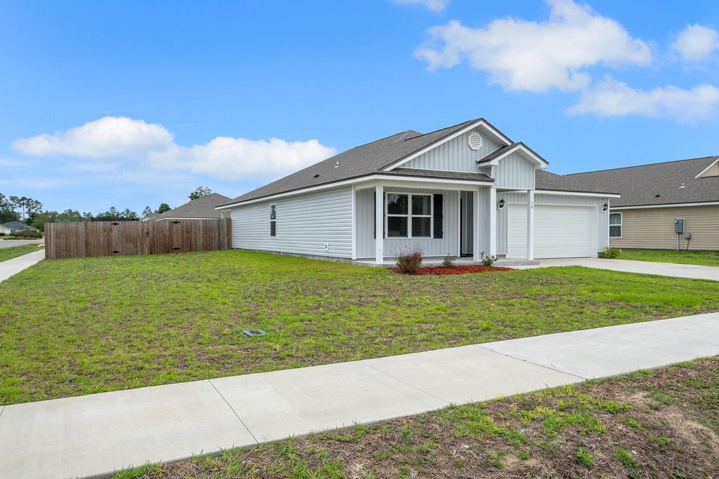 Photo of 78 Haley Drive, Crawfordville, FL 32327 (MLS # 400528)