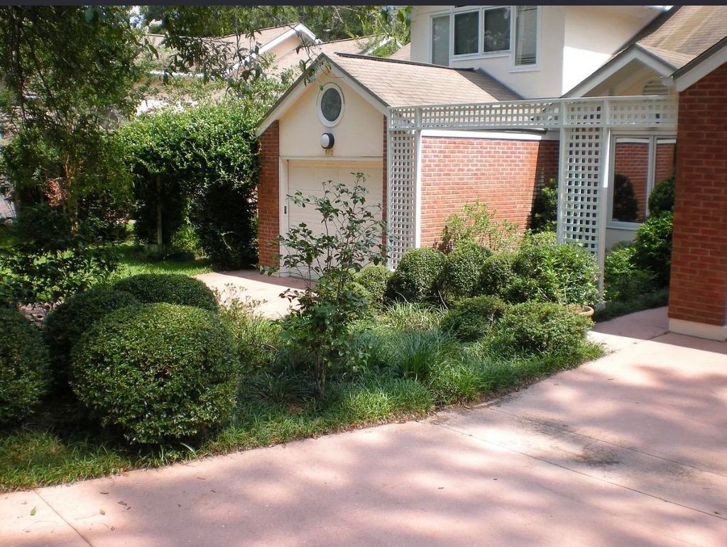 Photo of 842 Santa Rosa Drive, Tallahassee, FL 32301 (MLS # 398527)