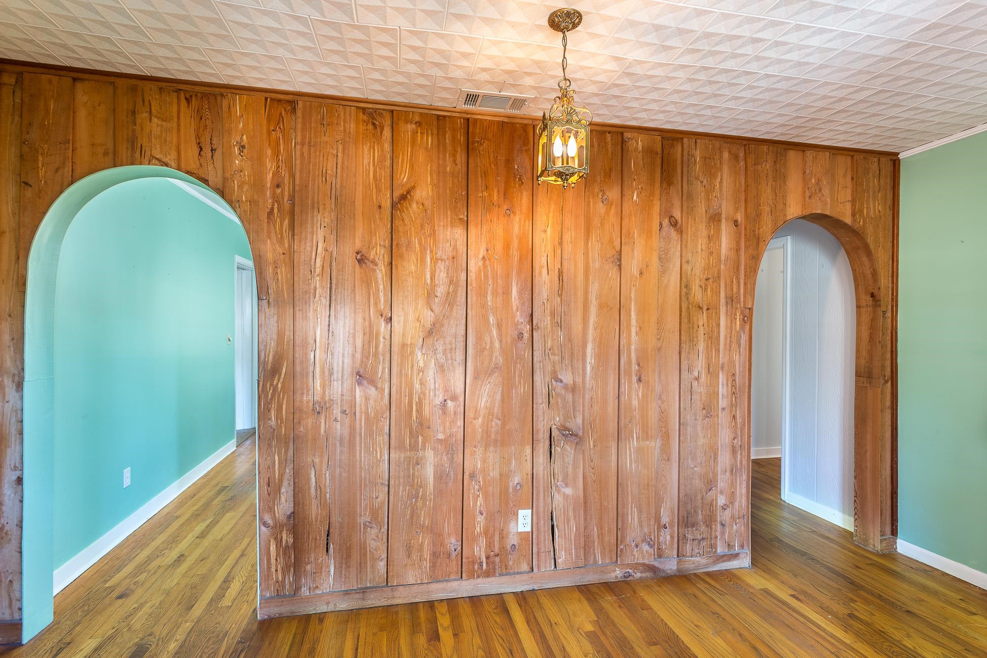 253 Prado Street