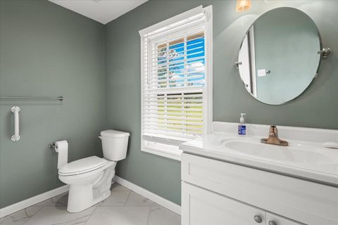 Tiny photo for 324 NE Fraleigh Drive Drive, Madison, FL 32340 (MLS # 399177)
