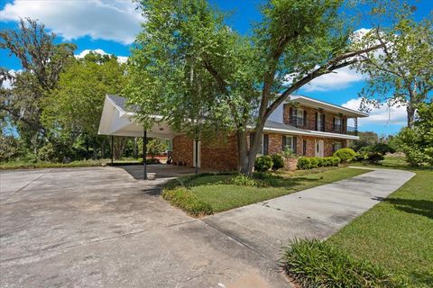 Tiny photo for 324 NE Fraleigh Drive Drive, Madison, FL 32340 (MLS # 399177)
