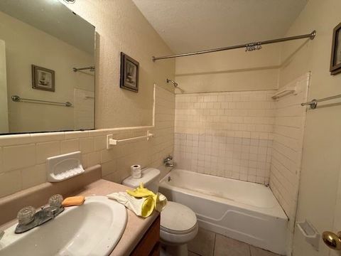 Tiny photo for 2020 Continental Avenue, Tallahassee, FL 32304 (MLS # 398484)