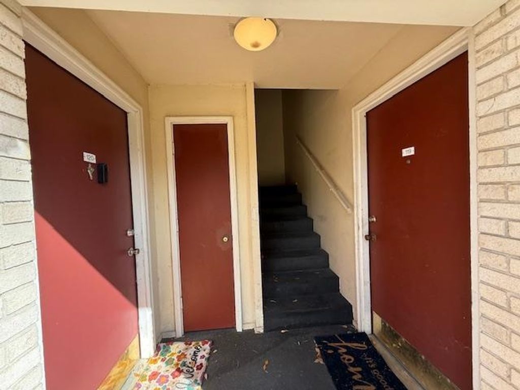 Photo of 2020 Continental Avenue, Tallahassee, FL 32304 (MLS # 398484)