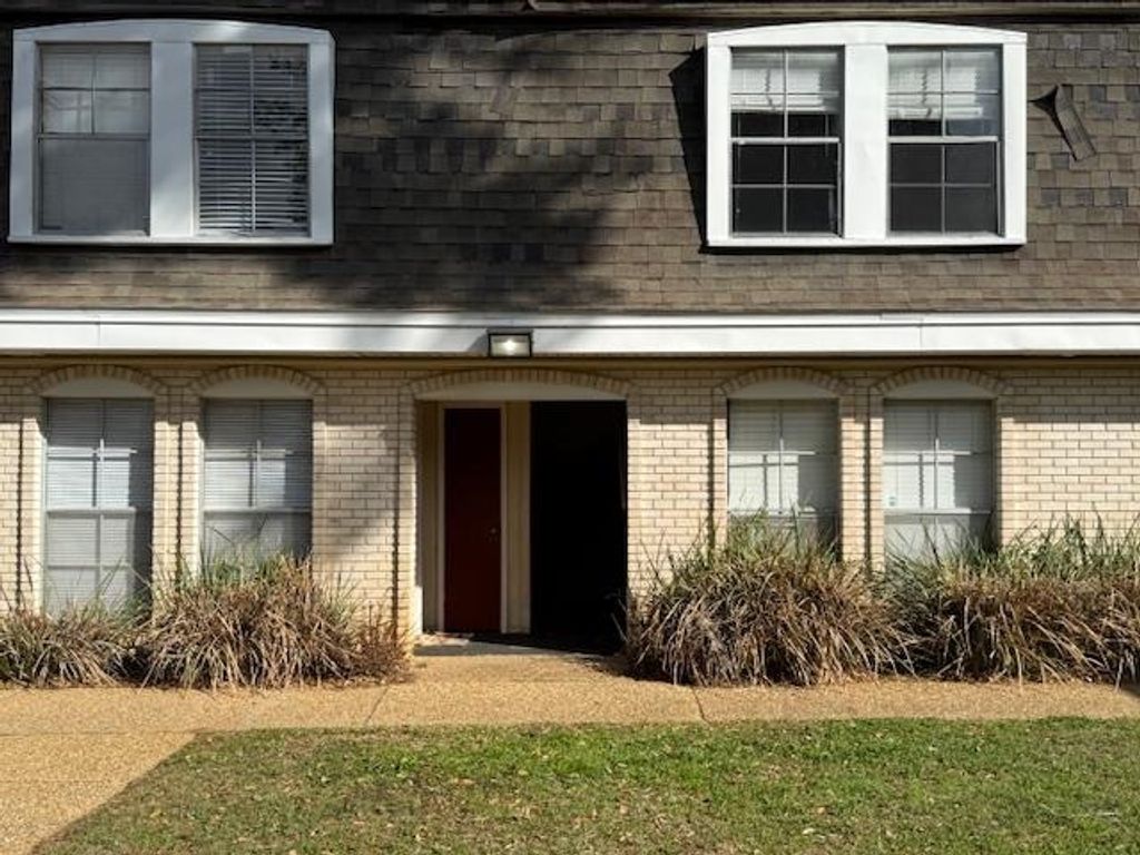 Photo of 2020 Continental Avenue, Tallahassee, FL 32304 (MLS # 398484)