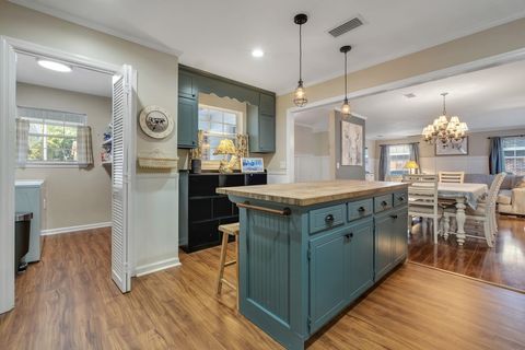 Tiny photo for 751 Violet Street, Tallahassee, FL 32308 (MLS # 394753)