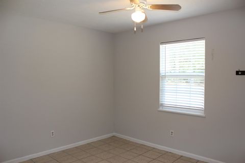 Tiny photo for 258 White Oak Drive, Tallahassee, FL 32305 (MLS # 398542)