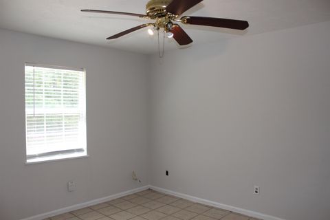 Tiny photo for 258 White Oak Drive, Tallahassee, FL 32305 (MLS # 398542)