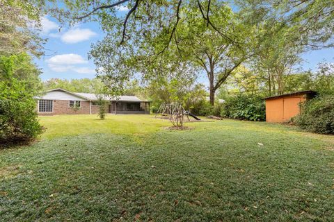 Tiny photo for 5003 Vernon Road, Tallahassee, FL 32317 (MLS # 391577)